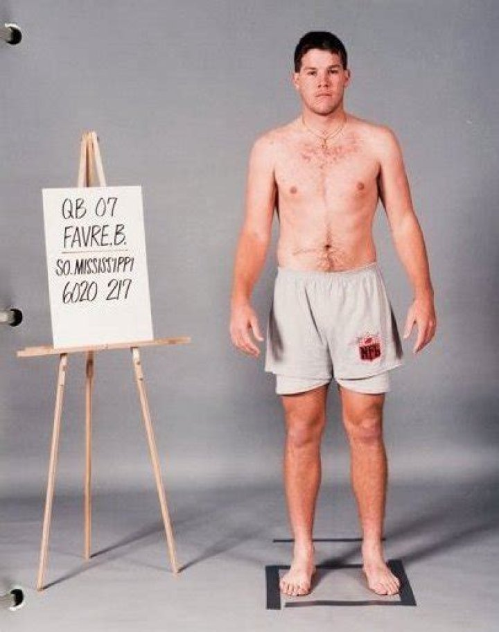 Brett Favre height and weight |